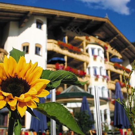Apparthotel Talhof, Restaurant, Pool Und Spa Oberau Exterior photo